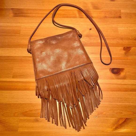 HOBO Leather Crossbody Fringe Square Purse Bag Brown Tan Snap Top Pockets Neutra - Picture 1 of 16